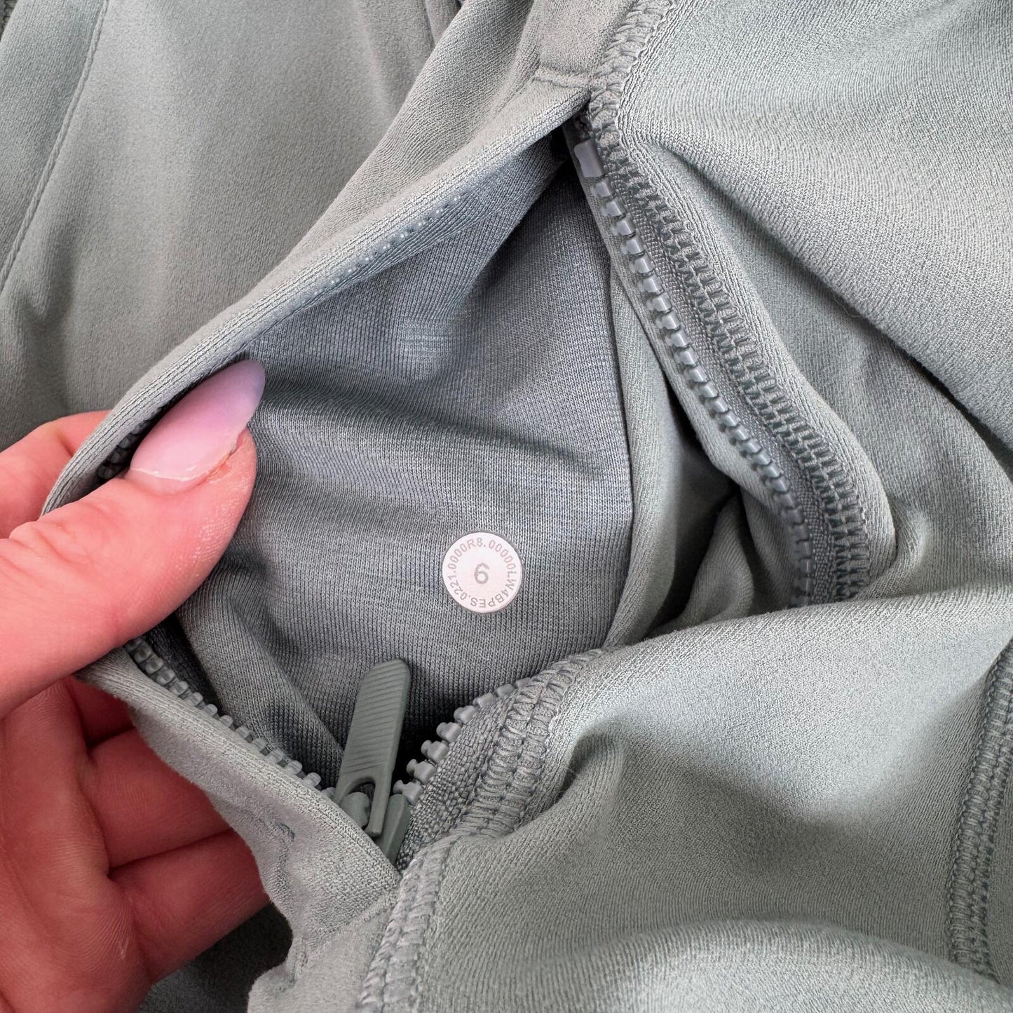 Lululemon define jacket zip up hoodie lightweight light pastel green