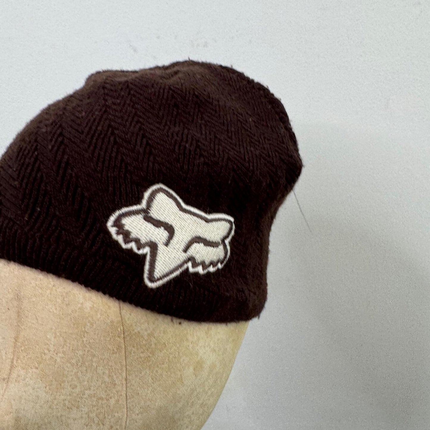 Y2K vintage Fox beanie hat knitted embroidered logo