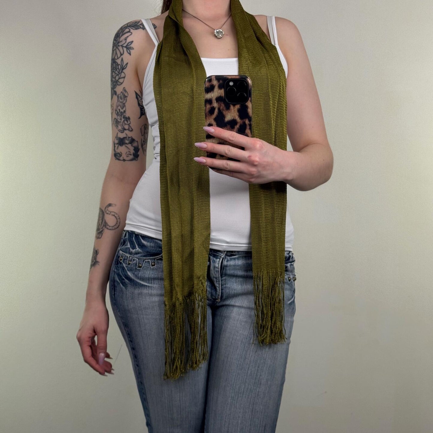 Y2K vintage scarf fine knit olive green fringe