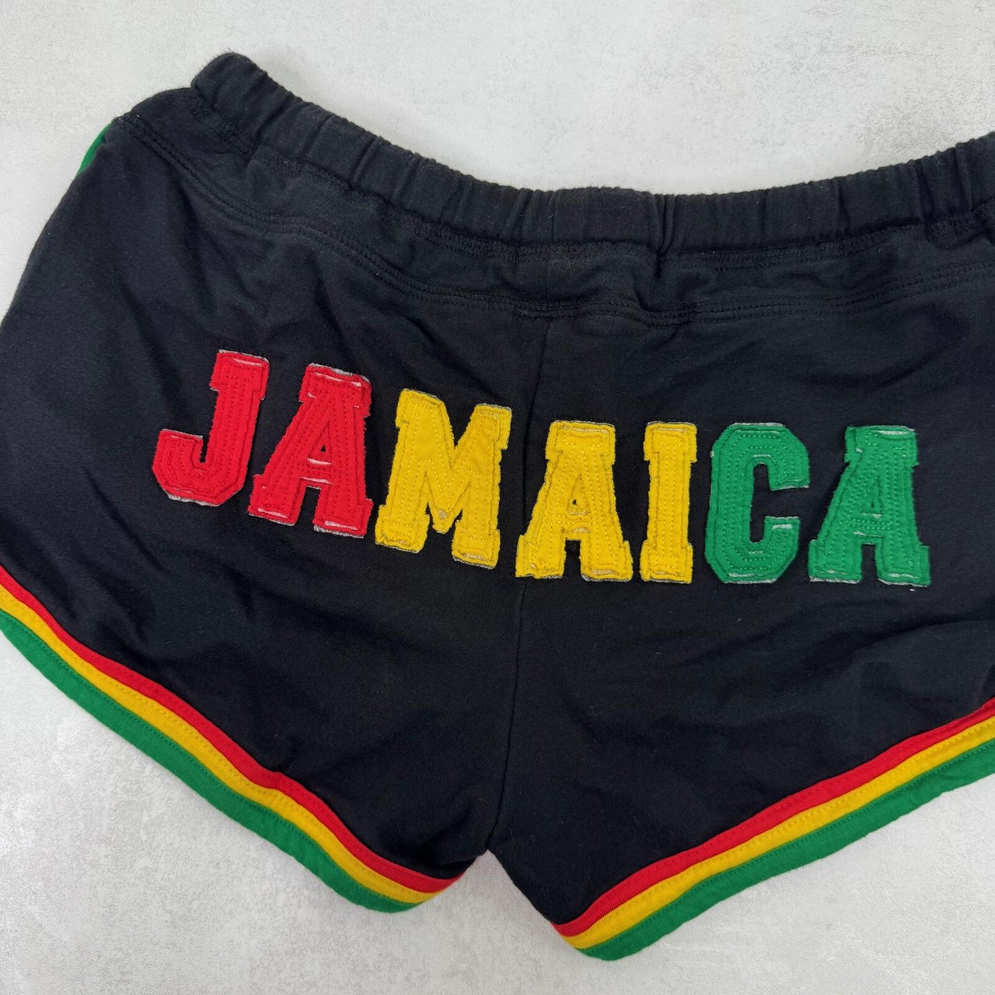 Vintage Jamaica shorts low rise jersey stretchy mini hibiscus black multi