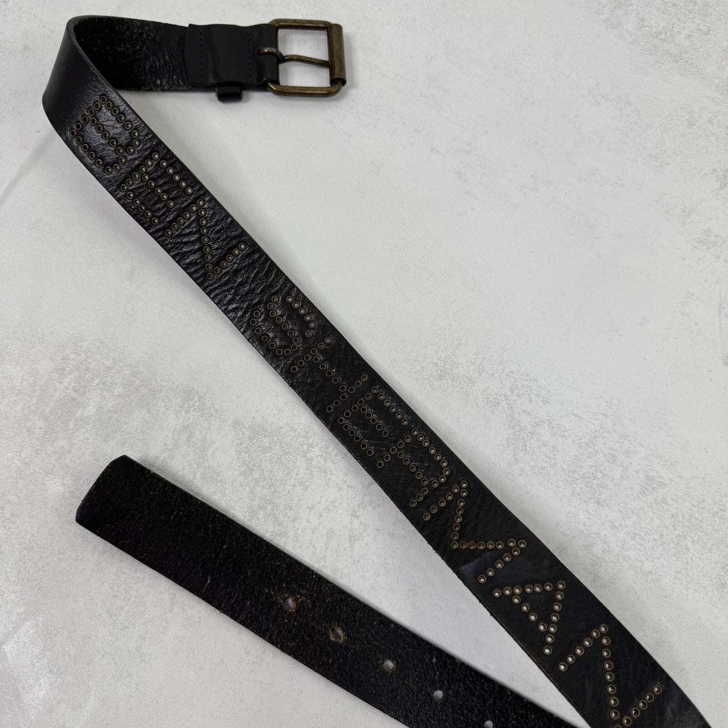 Y2K vintage genuine leather belt grommet spell out text