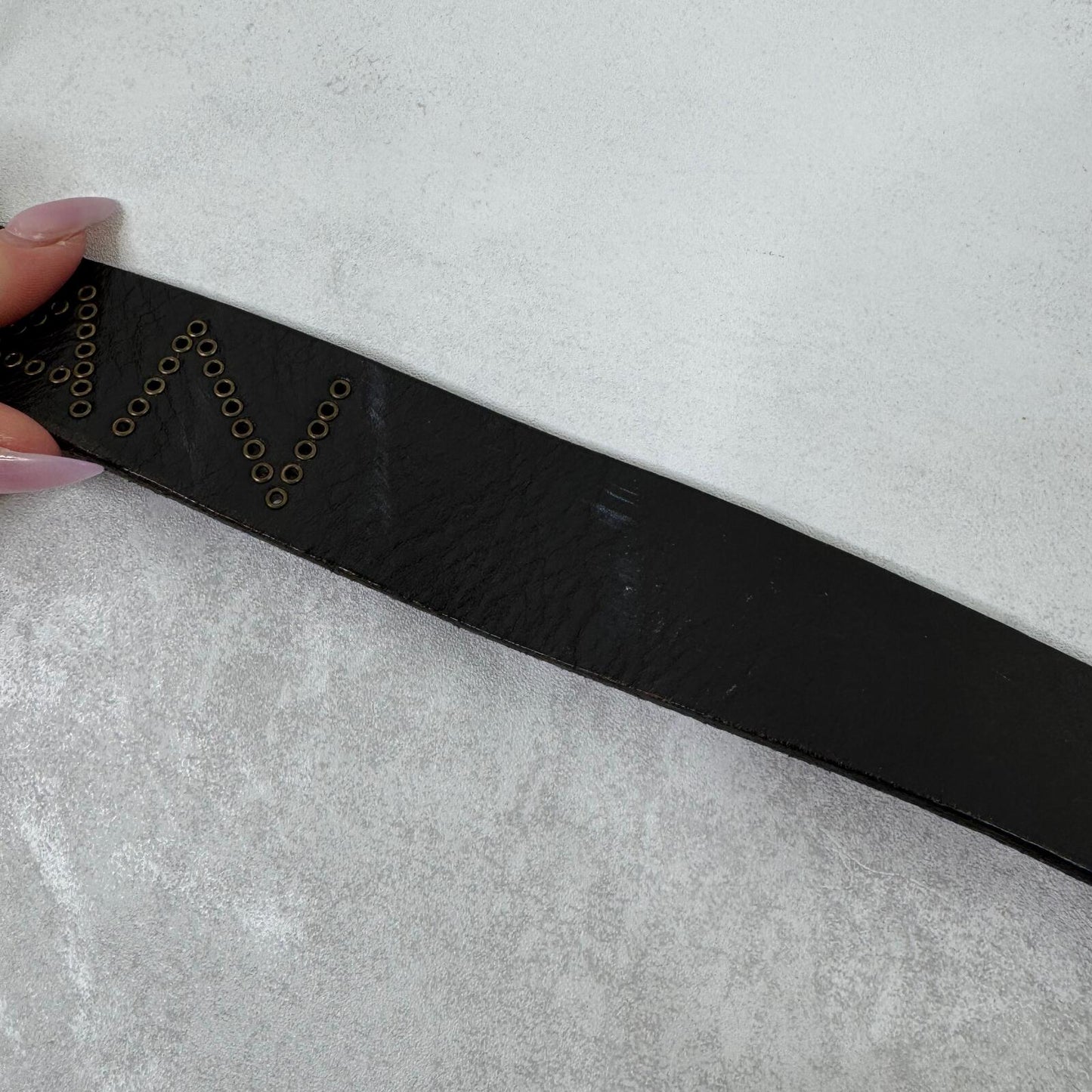 Y2K vintage genuine leather belt grommet spell out text