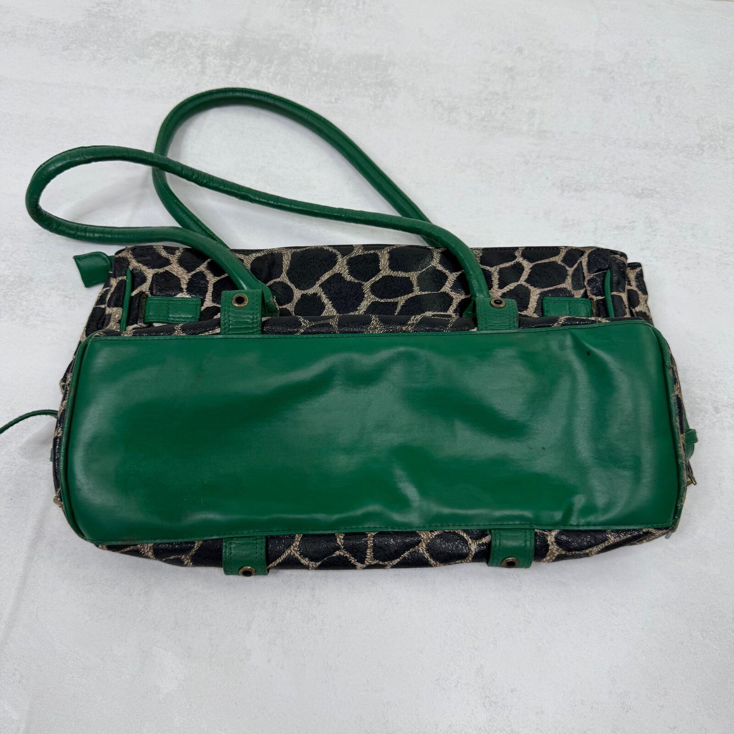 Y2K vintage shoulder bag genuine leather grommet giraffe print green large size