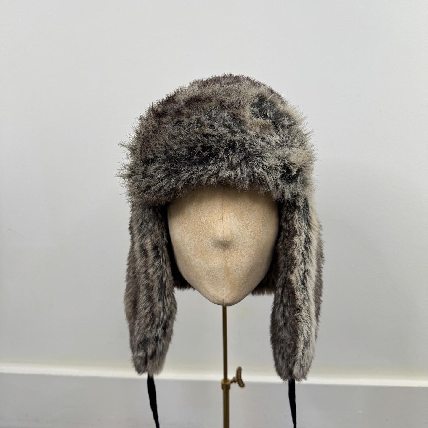 Y2K vintage faux fur trapper hat grey/ brown tone unisex