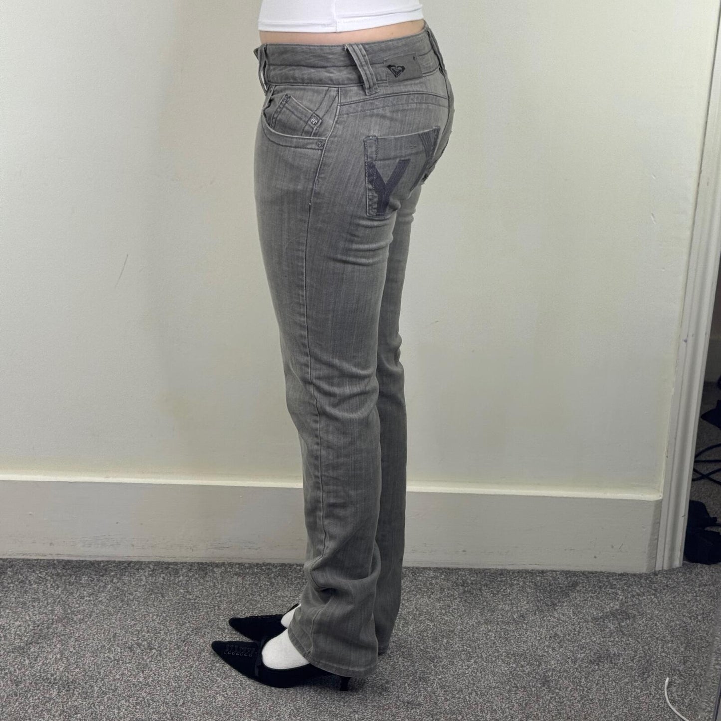 Y2K vintage Roxy low rise bootcut denim jeans grey embroidered pockets stretchy
