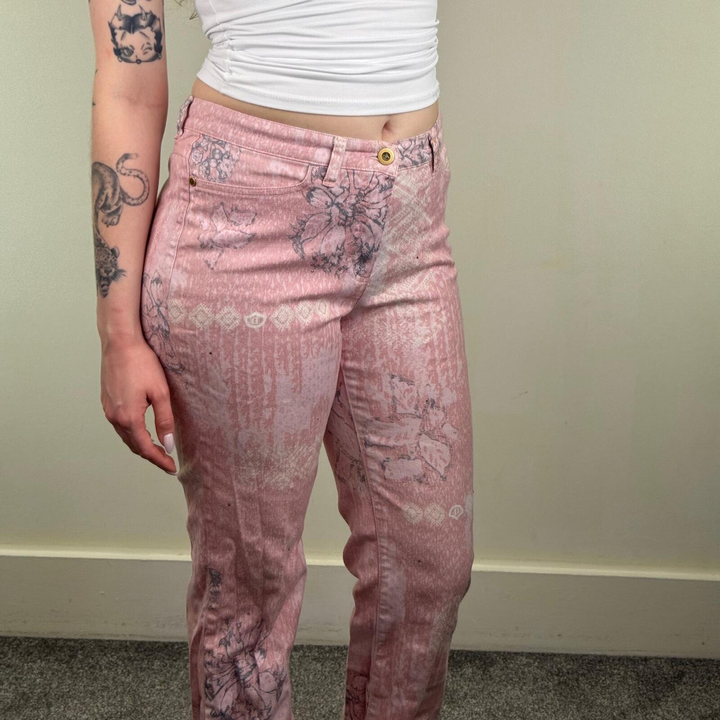 90s Y2K vintage bootcut denim jeans pink pattern floral rhinestones mid rise