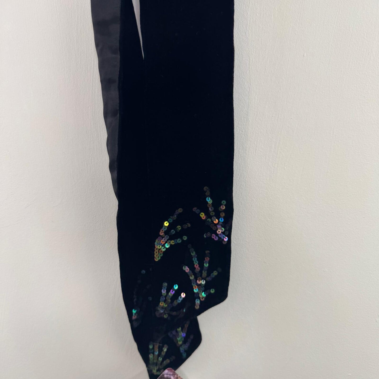 Y2K vintage velvet scarf sequin embroidery pattern black thin skinny