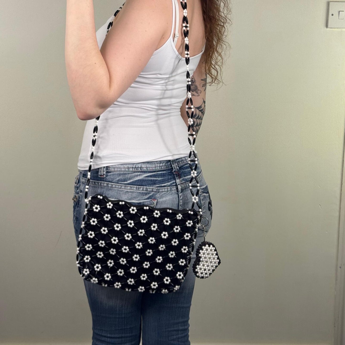 Y2K vintage beaded bag heart flower pattern crossbody black white