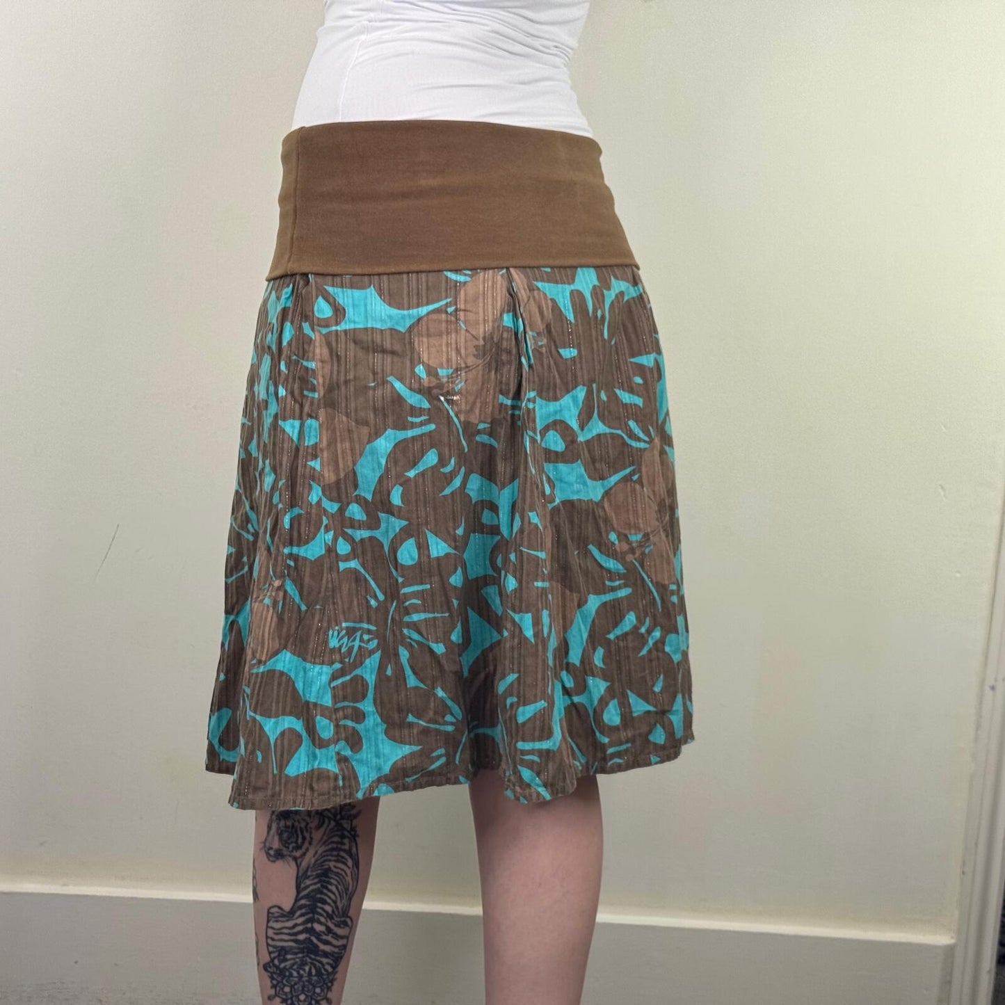 Y2K vintage fold over midi skirt stretchy waistband bow hibiscus floral sparkly