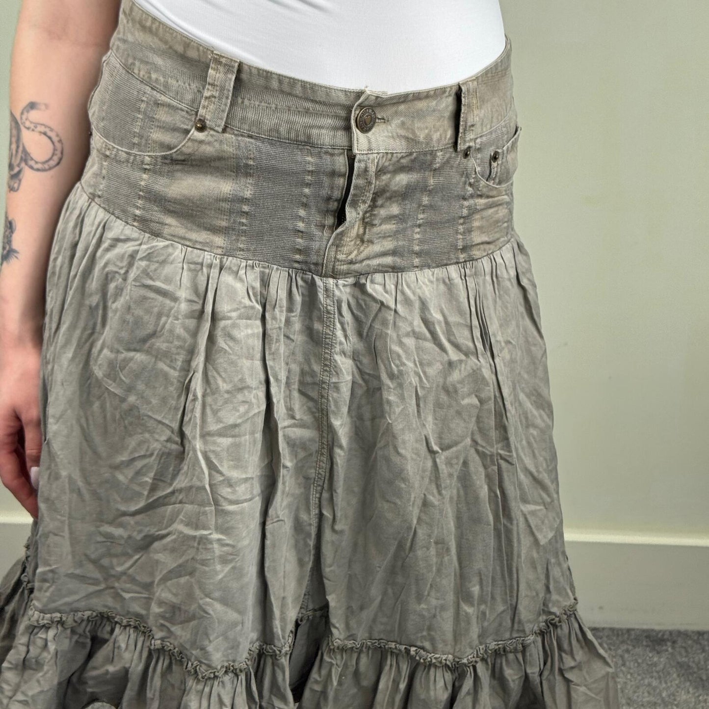 Y2K vintage Morgan de Toi midi skirt denim frill hem knee length a line khaki