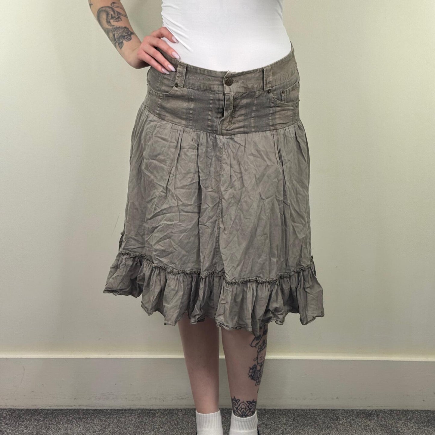 Y2K vintage Morgan de Toi midi skirt denim frill hem knee length a line khaki