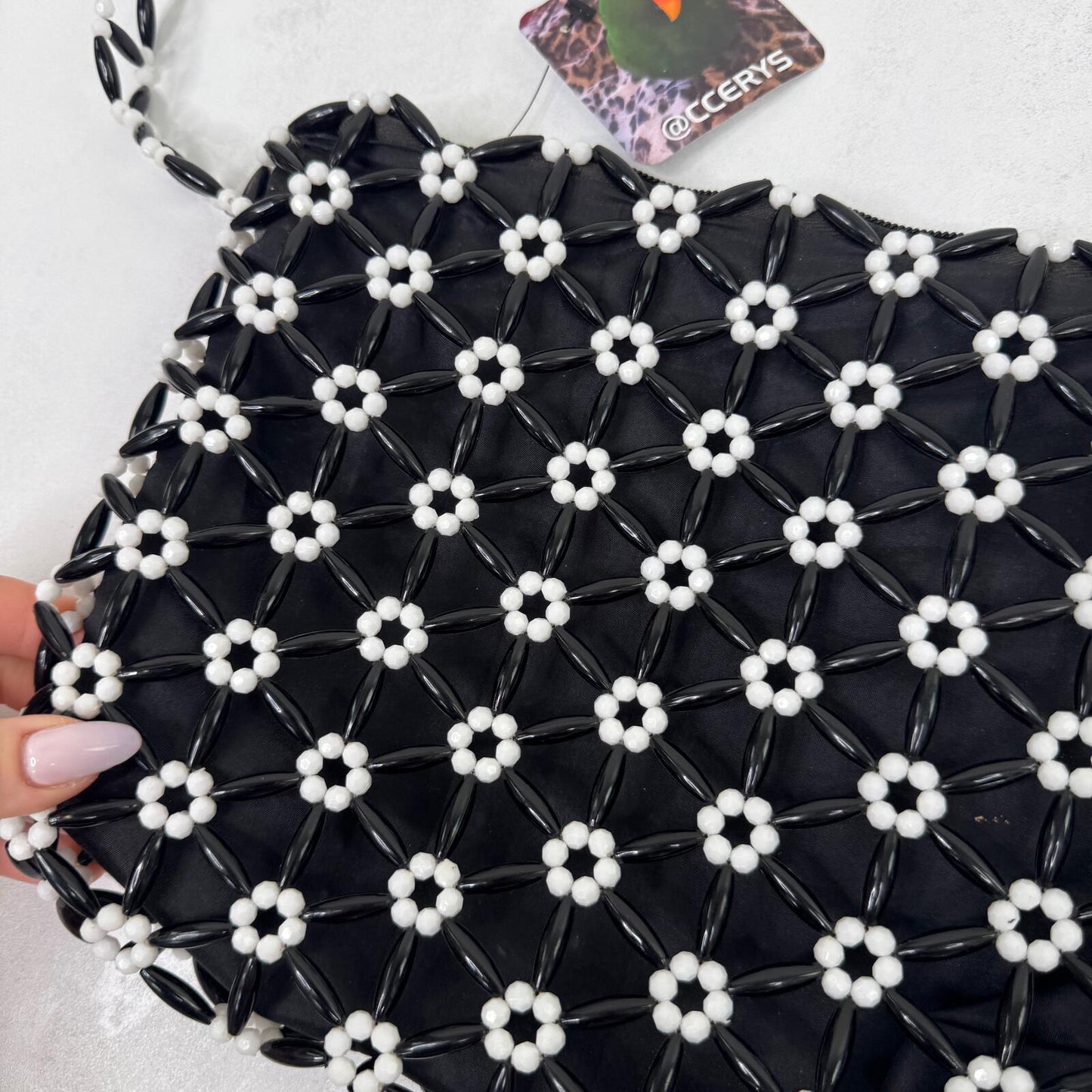 Y2K vintage beaded bag heart flower pattern crossbody black white
