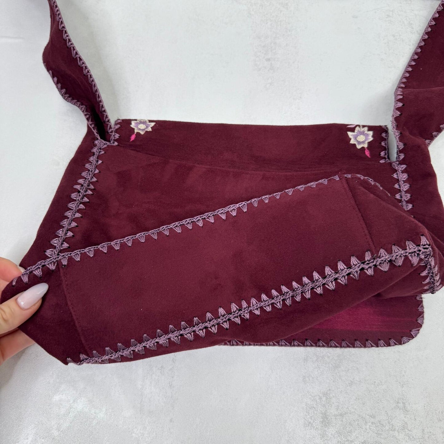 Y2K vintage Oasis messanger bag crossbody boho floral embroidery faux suede