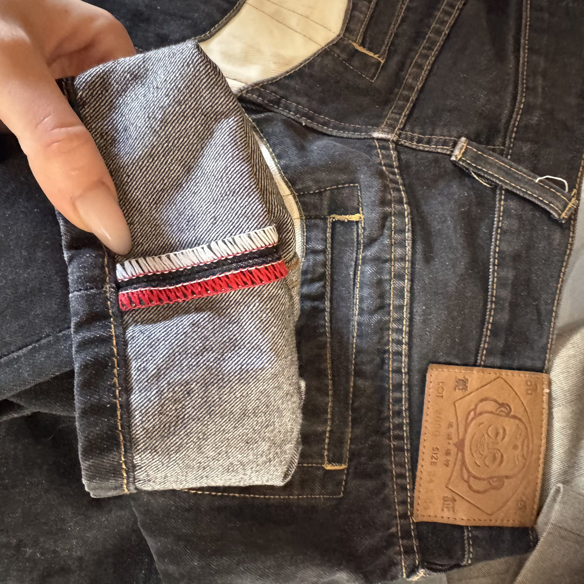 Vintage Y2K Evisu Low Rise Bootcut Jeans Distressed Seagull Logo Dark Wash Denim