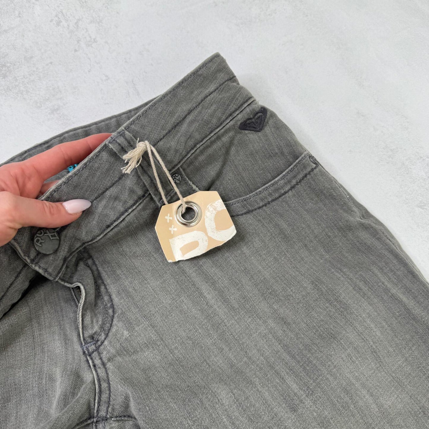 Y2K vintage Roxy low rise bootcut denim jeans grey embroidered pockets stretchy