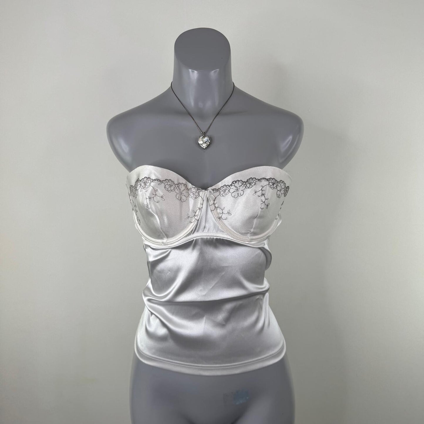 Y2K vintage bustier top satin floral embroidered strapless fitted underwire