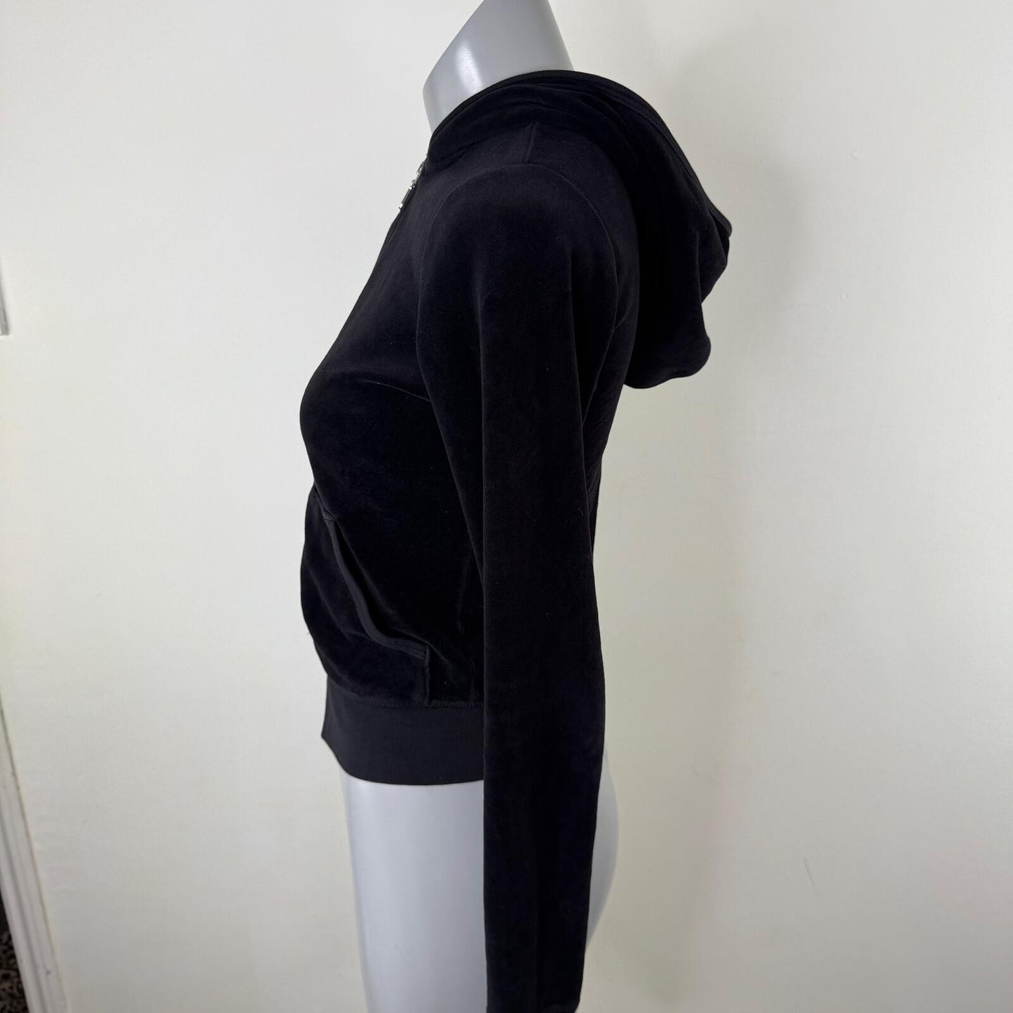 Y2K vintage Juicy Couture hoodie zip up velour fitted black silver