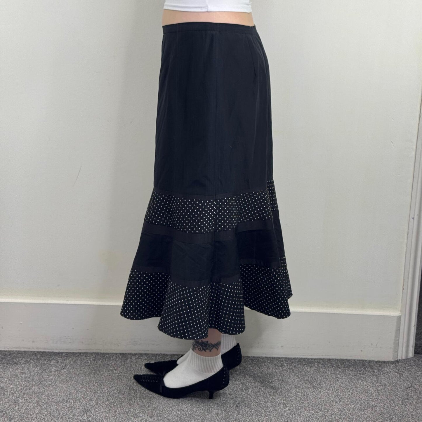 Y2K vintage maxi skirt polka dot hem a line low rise spotty black white