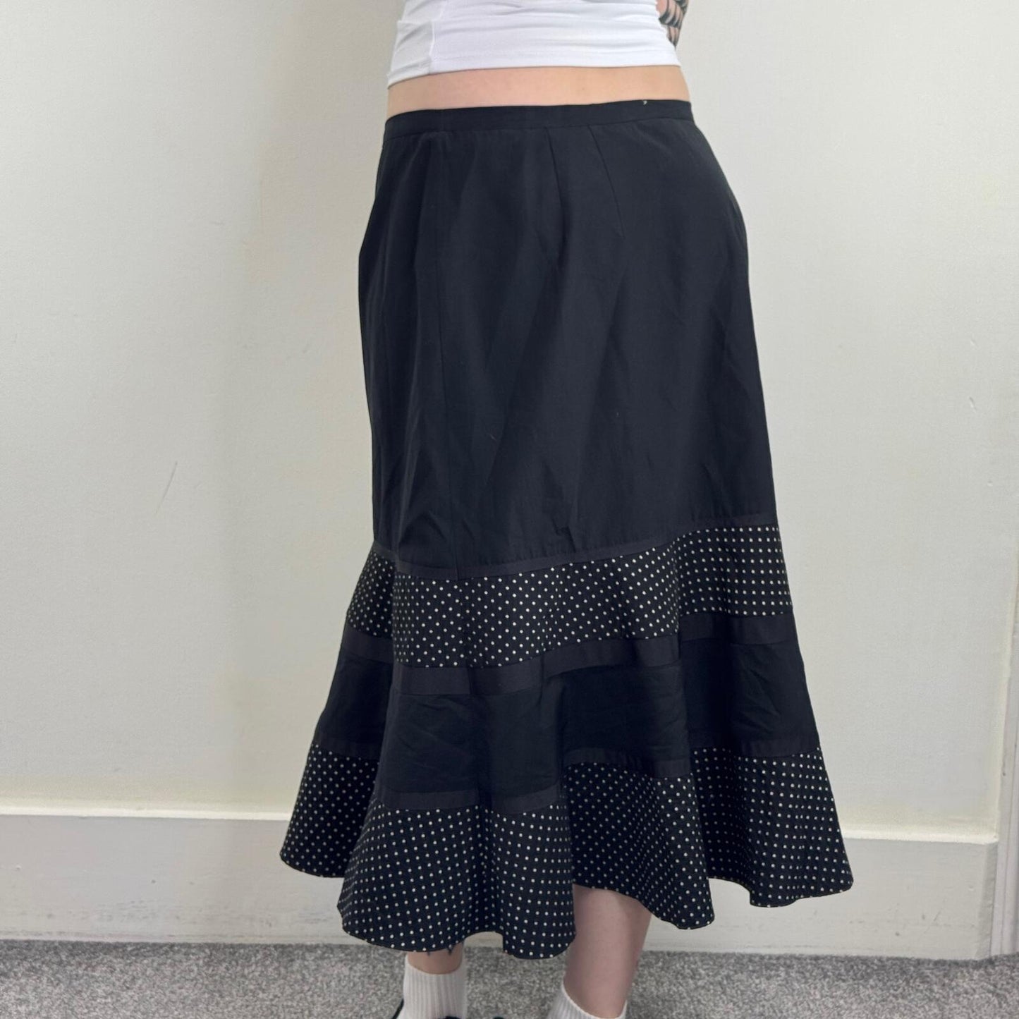 Y2K vintage maxi skirt polka dot hem a line low rise spotty black white