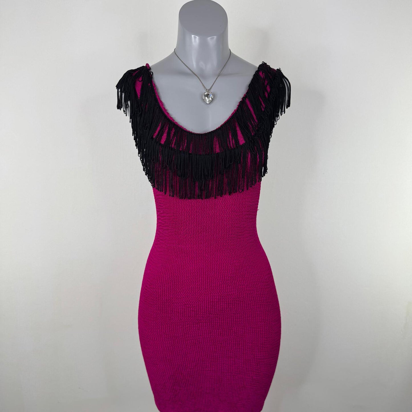 Vintage bodycon mini dress fitted fringe hot pink black low back wiggle flapper