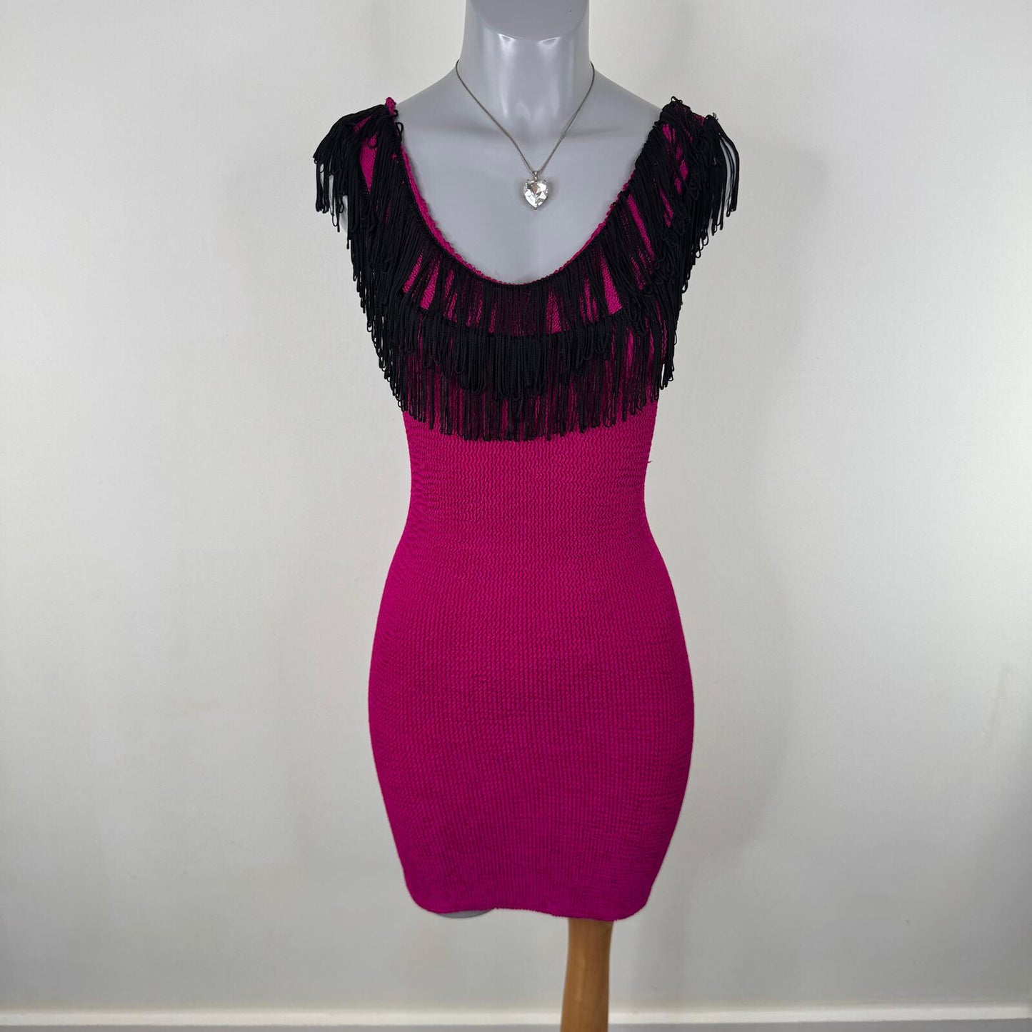 Vintage bodycon mini dress fitted fringe hot pink black low back wiggle flapper