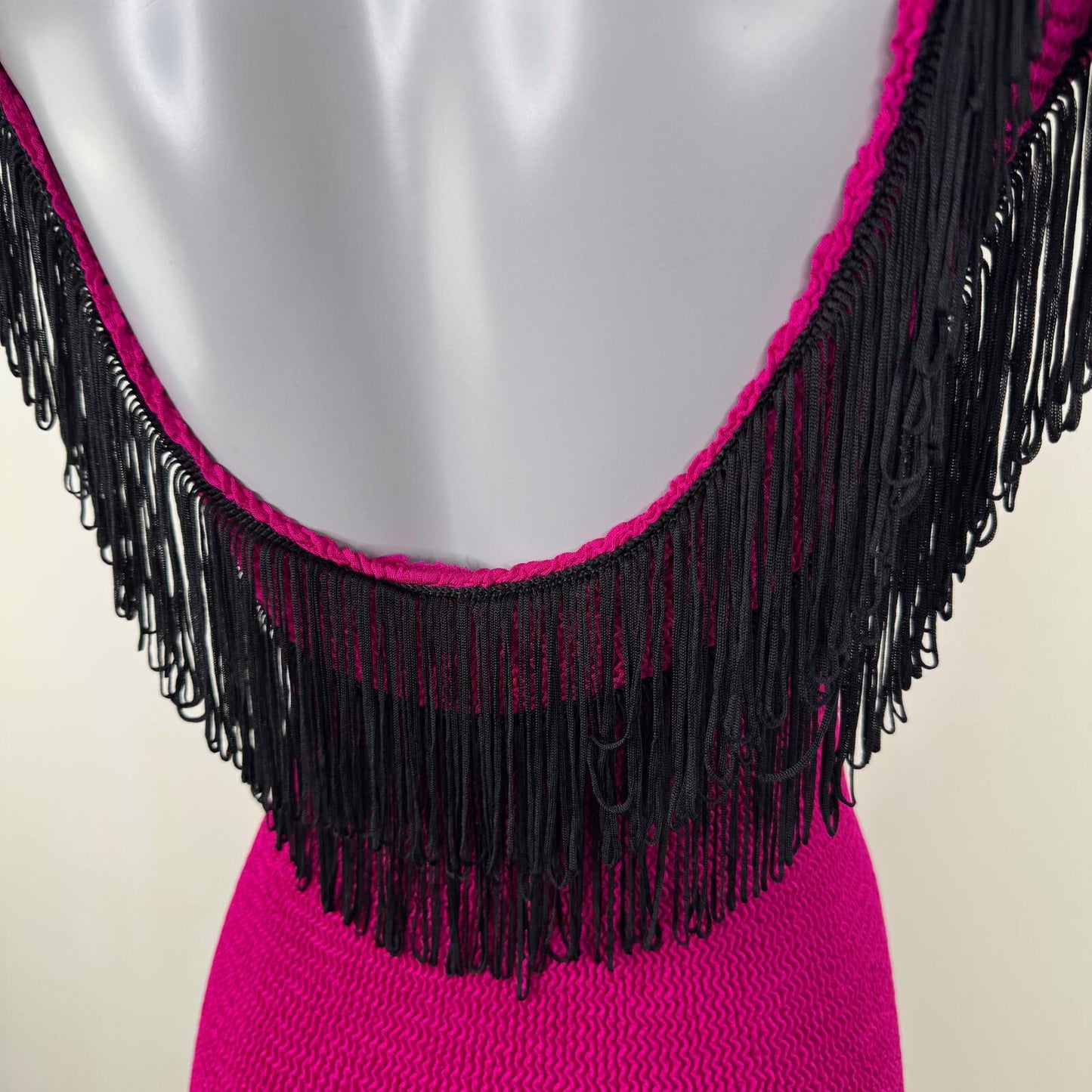 Vintage bodycon mini dress fitted fringe hot pink black low back wiggle flapper