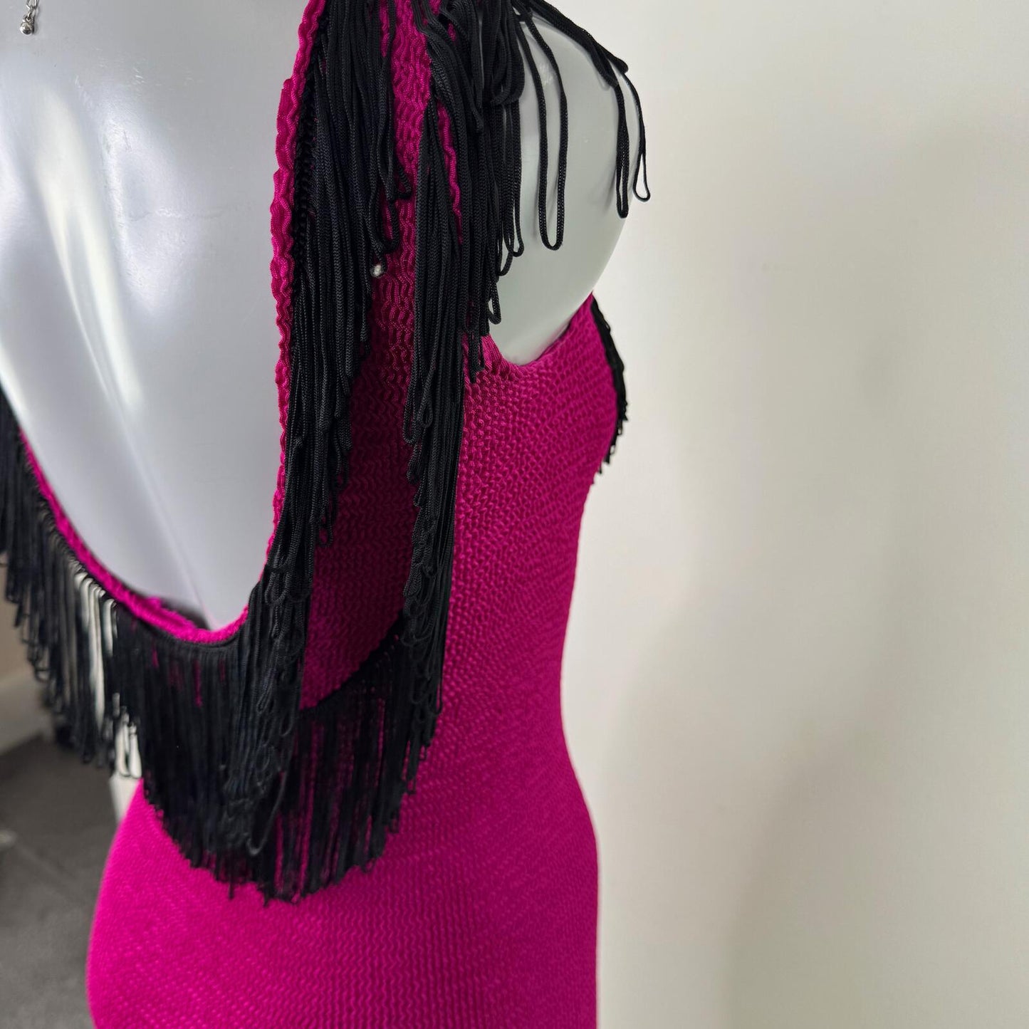 Vintage bodycon mini dress fitted fringe hot pink black low back wiggle flapper