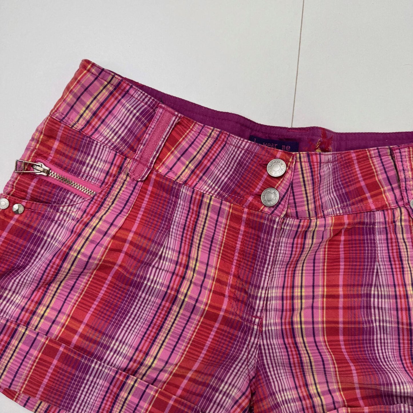 Y2K vintage mini shorts tartan check print cargo pink purple red utility
