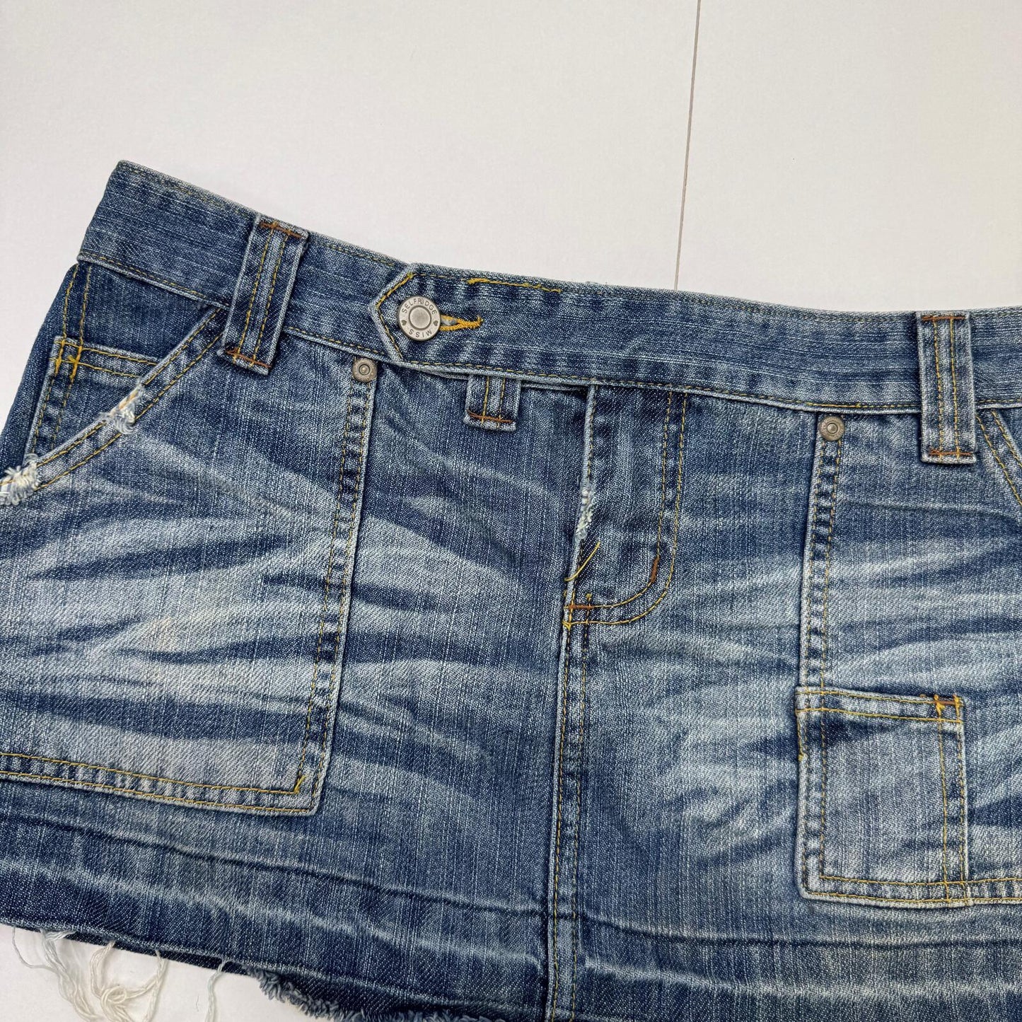 Y2K vintage low rise mini skirt micro faded blue denim wash fraying hem utility