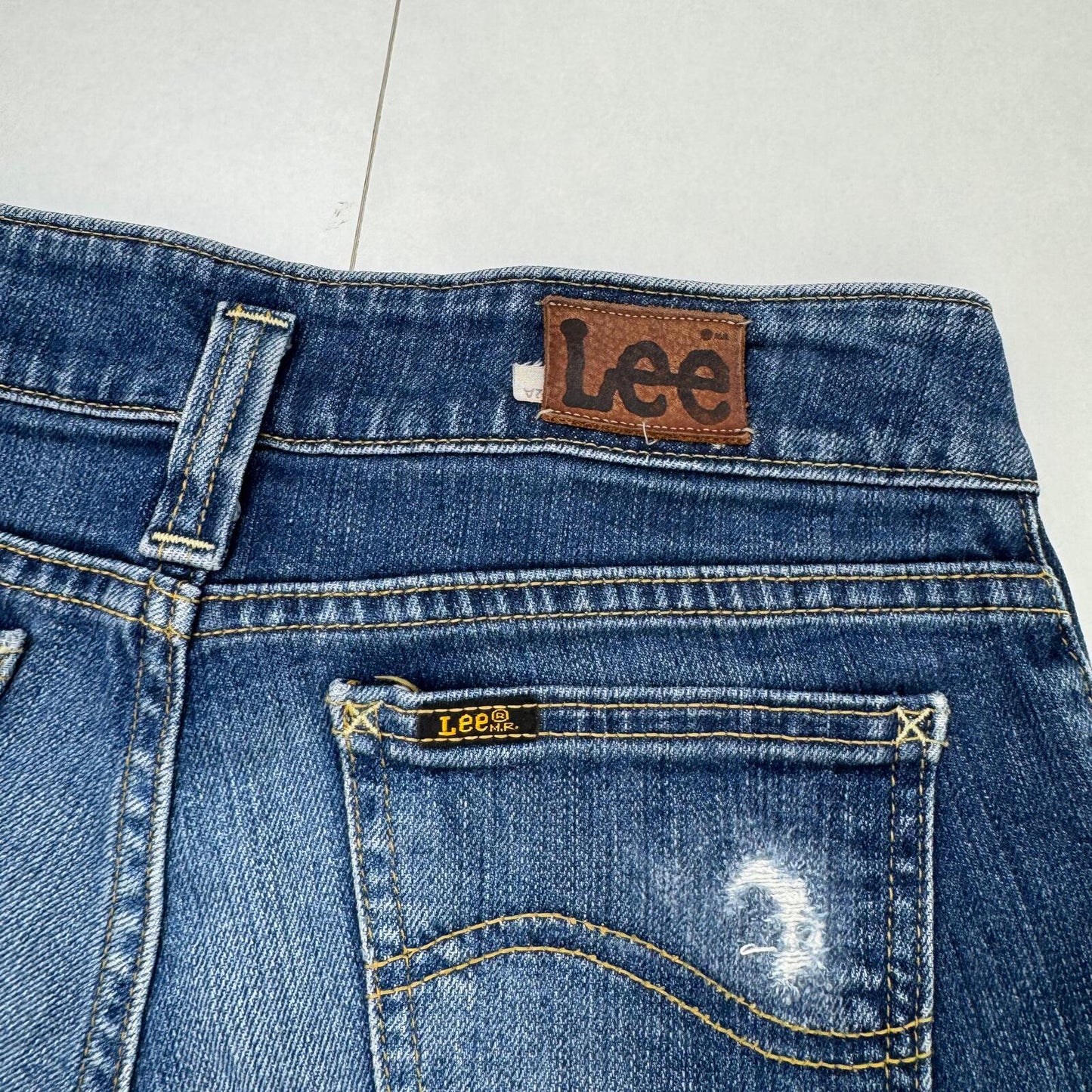 Y2K vintage Lee mini shorts low rise distressed denim stretchy