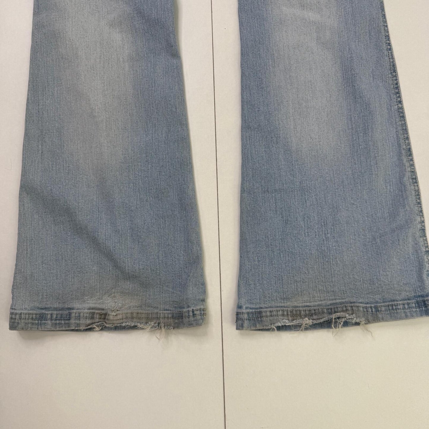 Y2K vintage bootcut denim jeans light blue faded wash stretchy embroidered