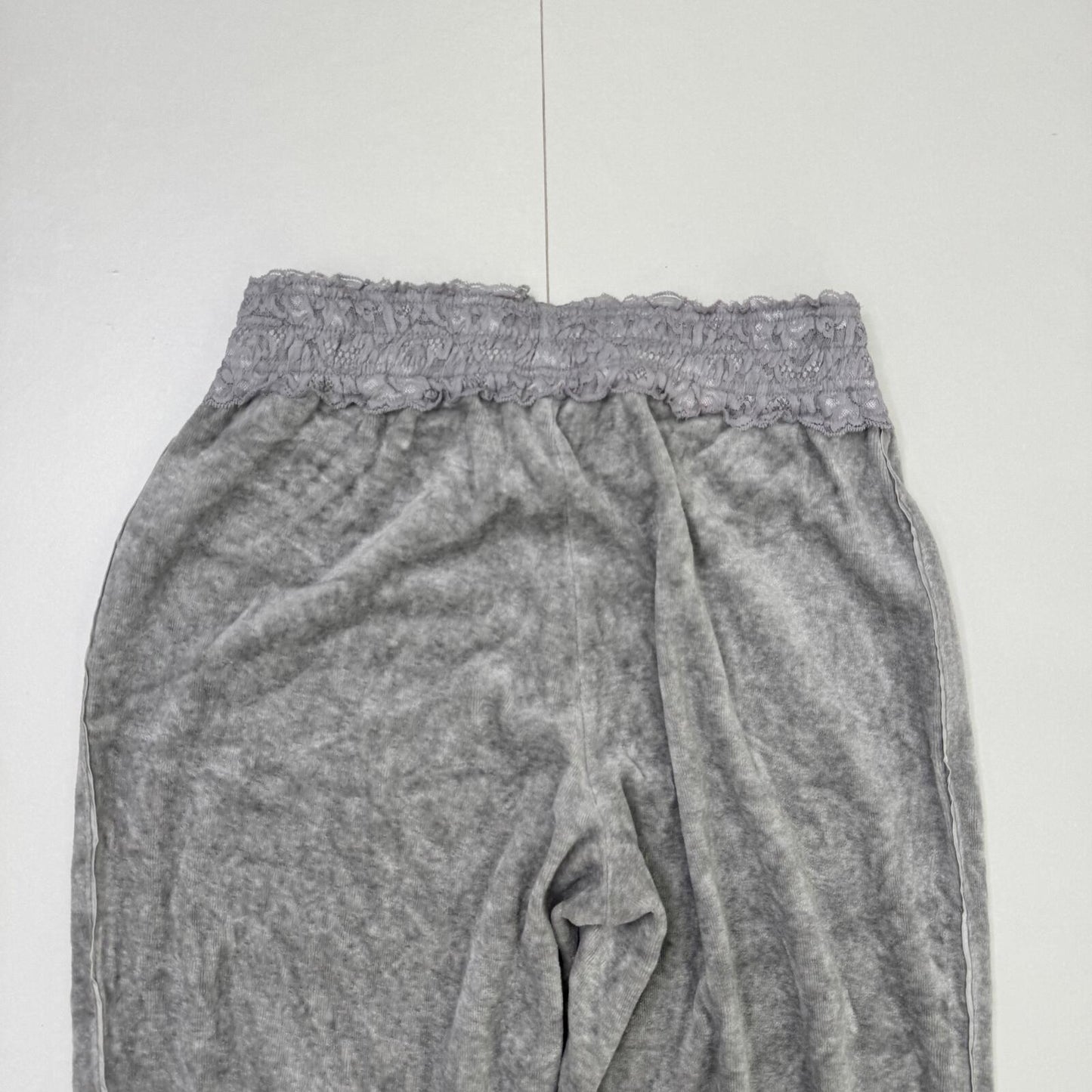 Y2K vintage velvet joggers cropped lace trim waistband bow stretchy short length