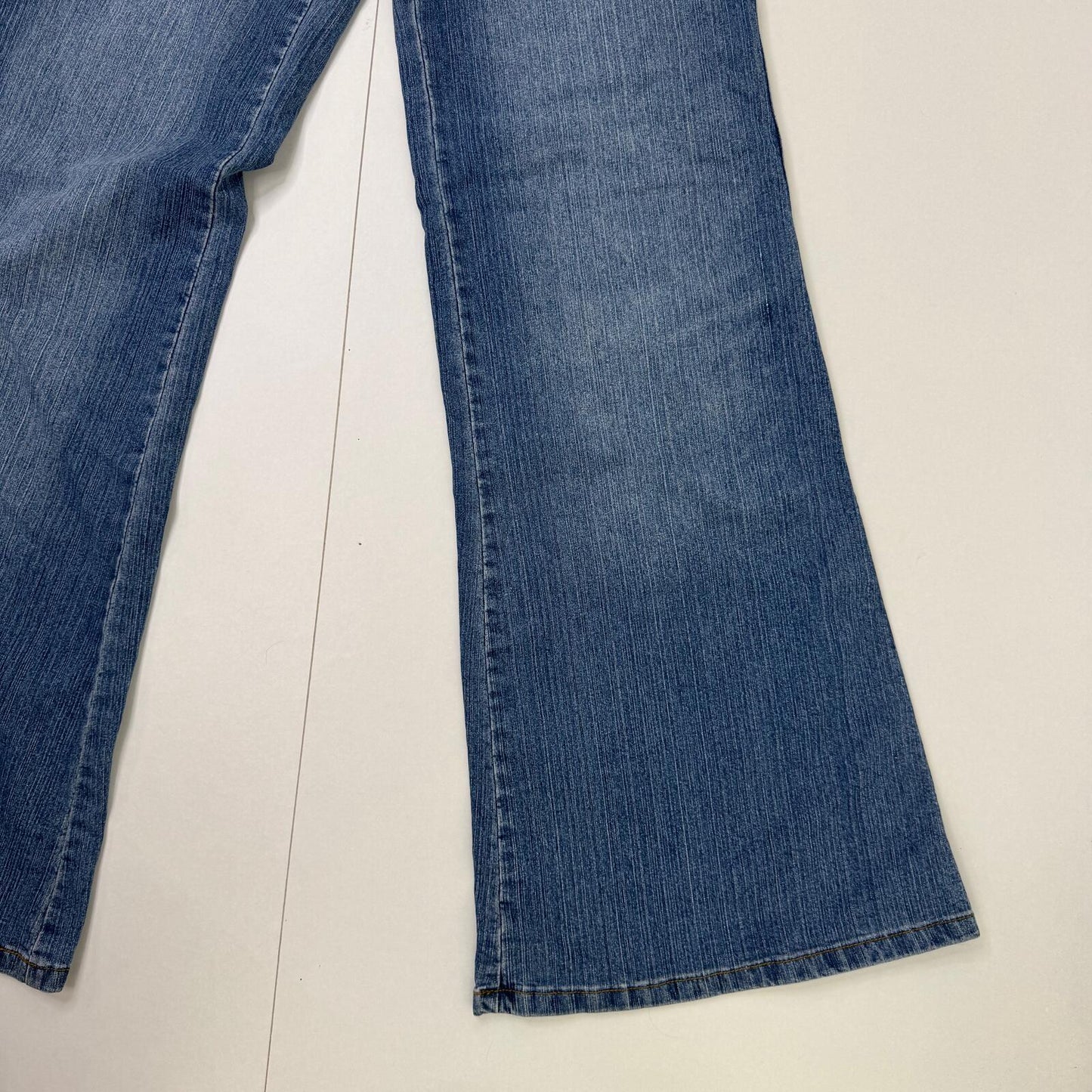 Y2K vintage baggy denim jeans low rise faded light blue cargo pocket stretchy