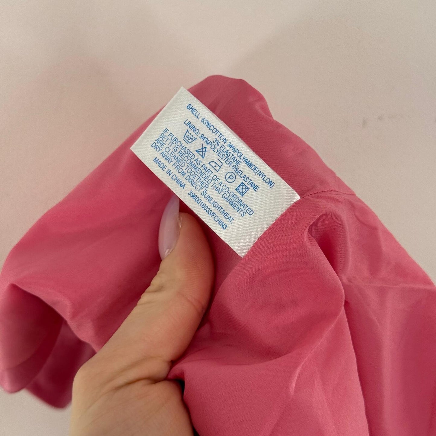 Y2K vintage sweetheart neck top strapless pink white piping stretchy racer back