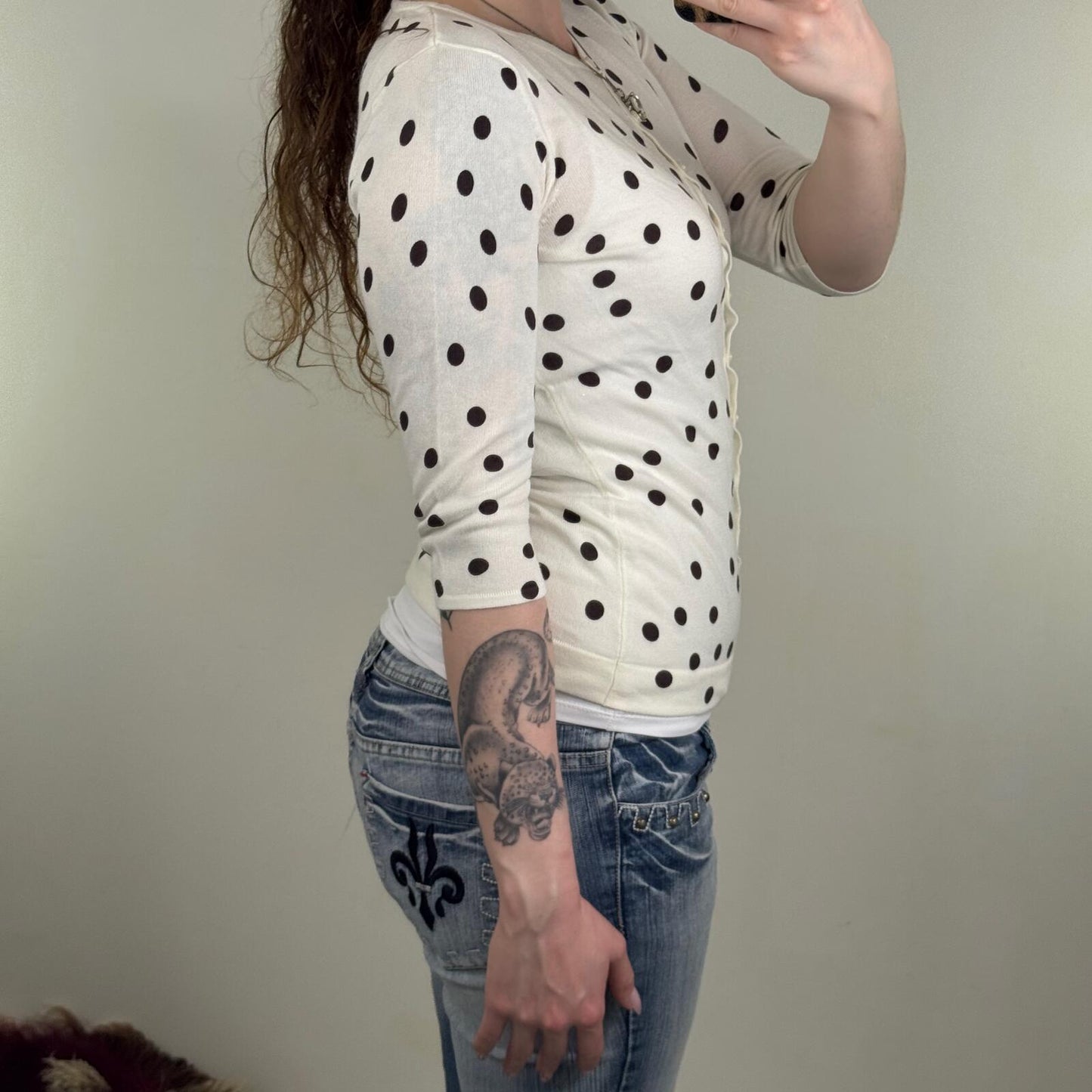 Y2K vintage cardigan polka dot button up fine knit fitted 3/4 sleeve spots white