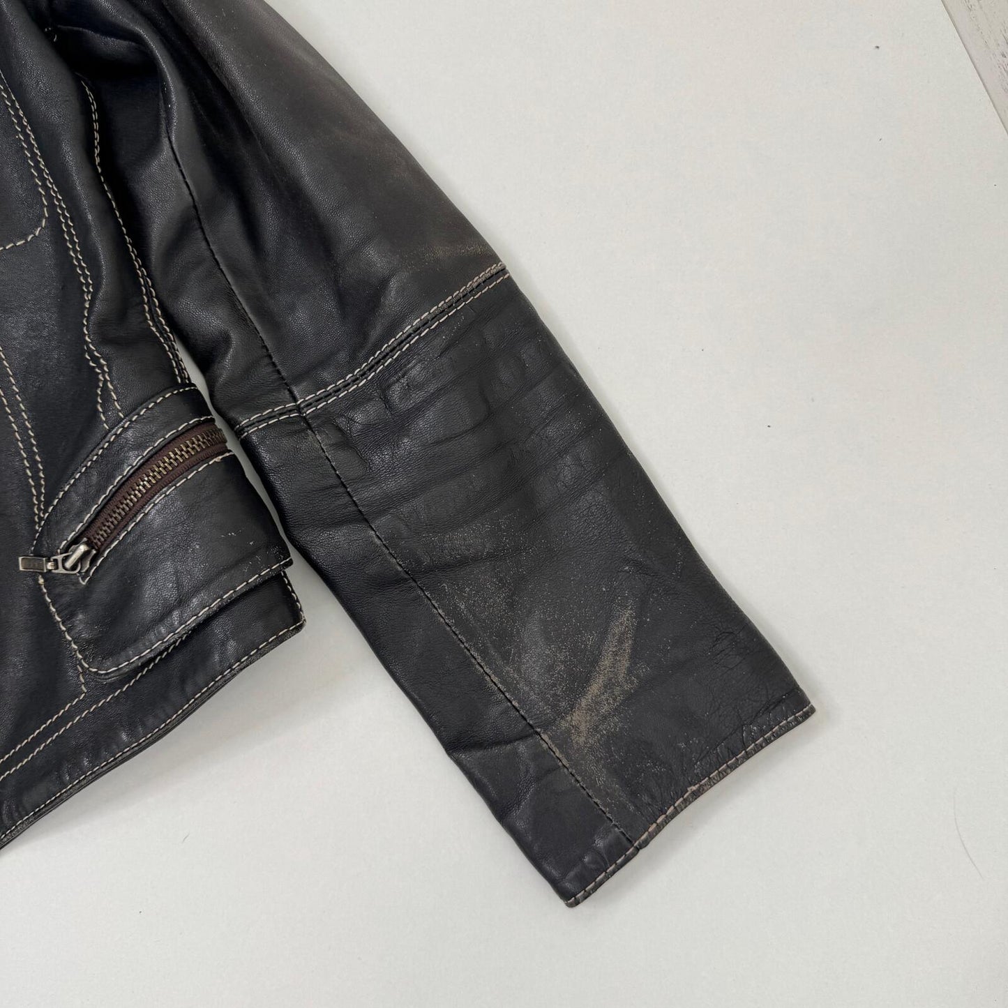 Y2K vintage real leather jacket short crop fitted high neck zip up tailored