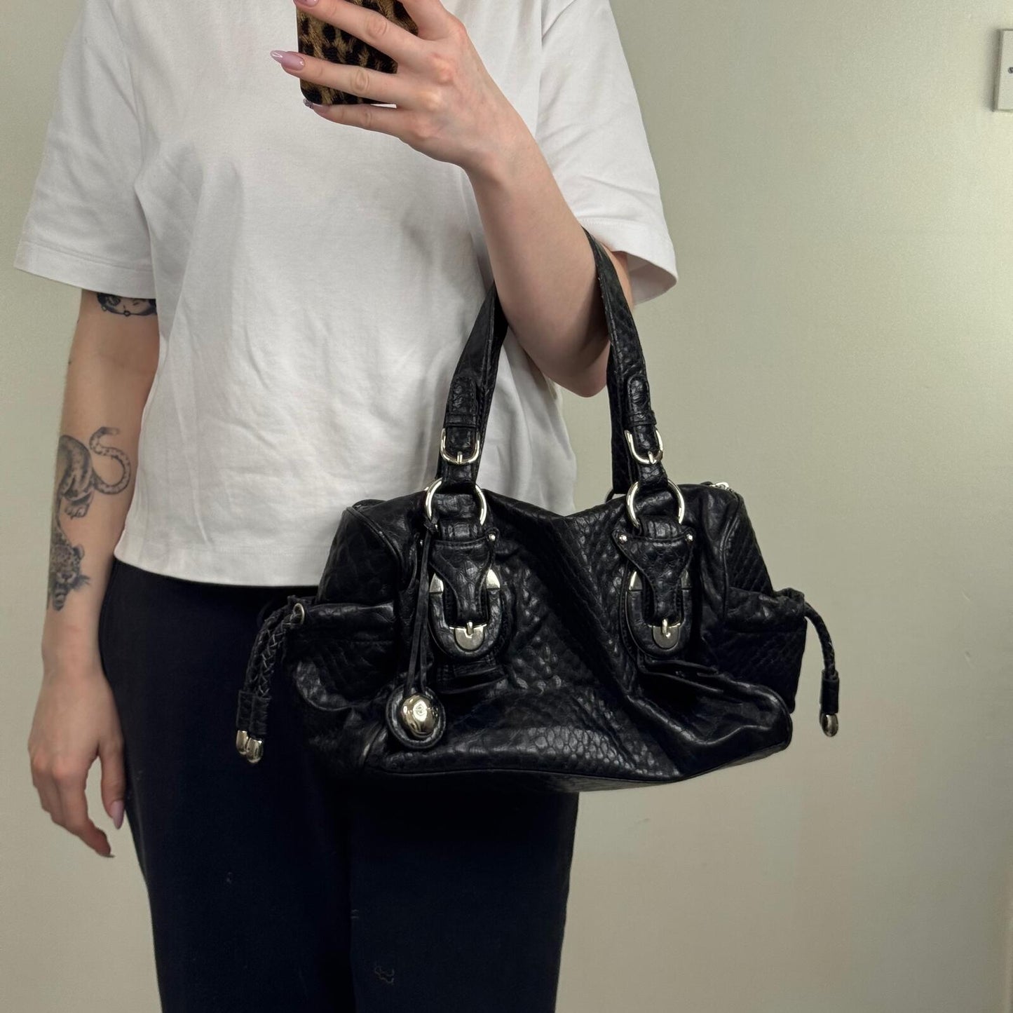 Y2K vintage genuine leather shoulder bag croc print black silver medium buckles