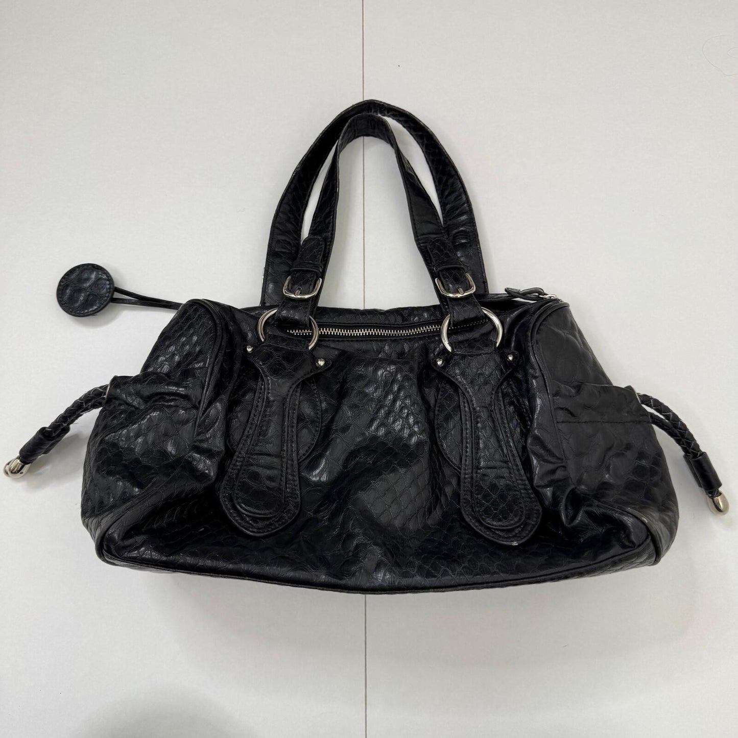 Y2K vintage genuine leather shoulder bag croc print black silver medium buckles