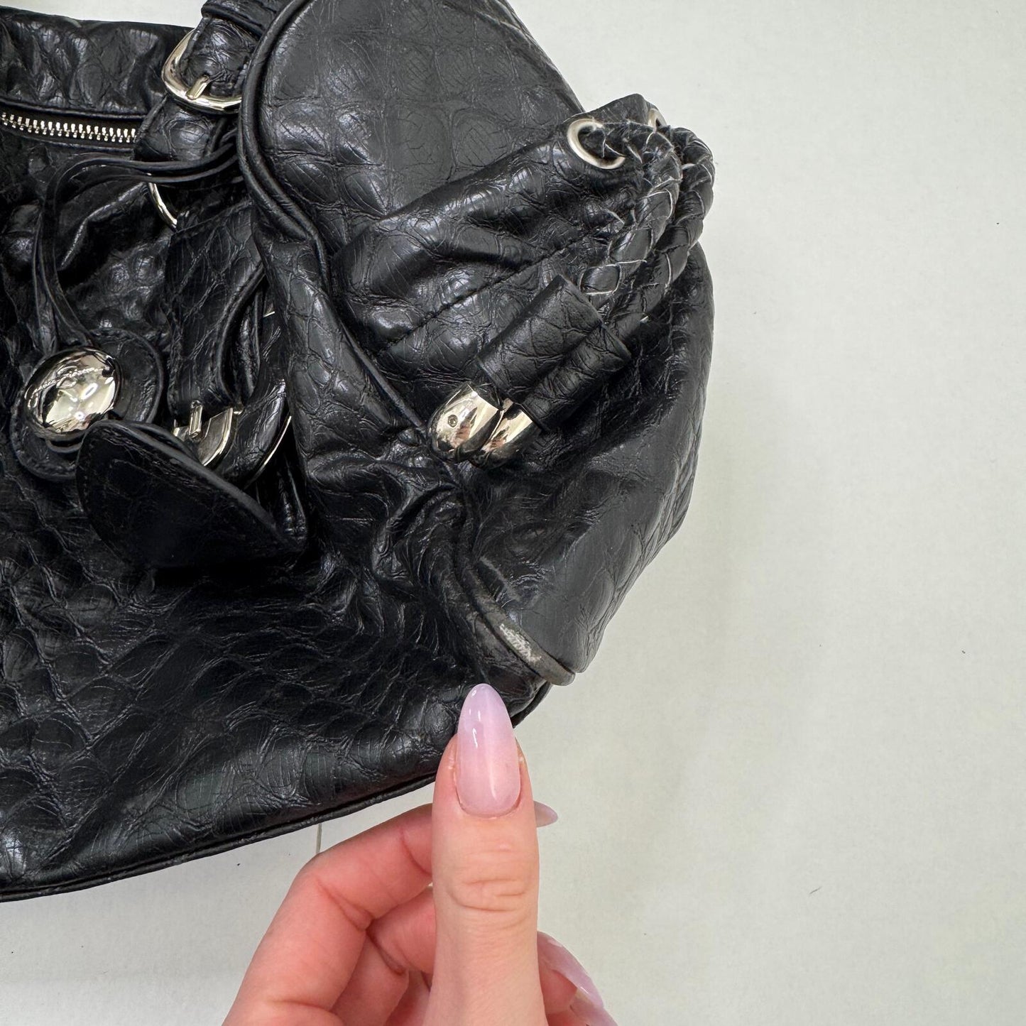 Y2K vintage genuine leather shoulder bag croc print black silver medium buckles