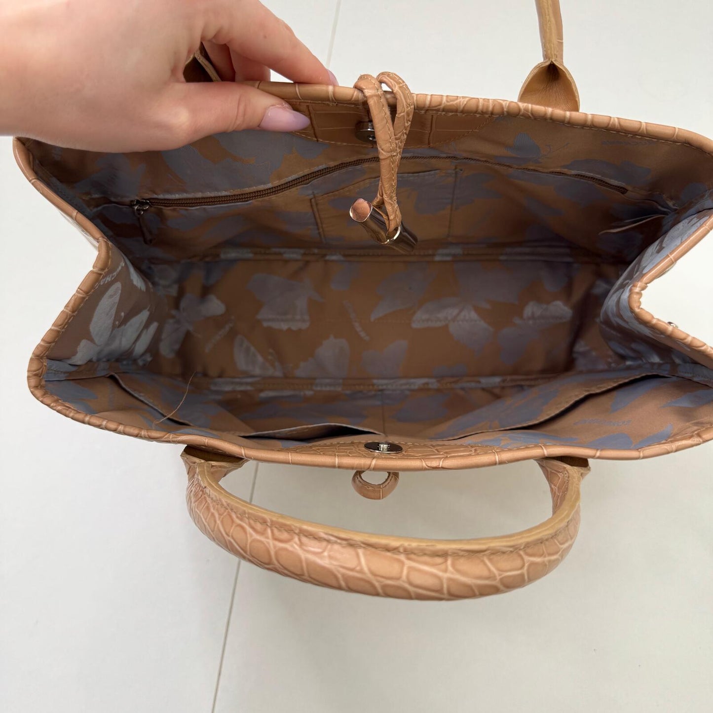 Y2K vintage Longchamp Roseau tote bag handbag cowhide leather crocodile embossed
