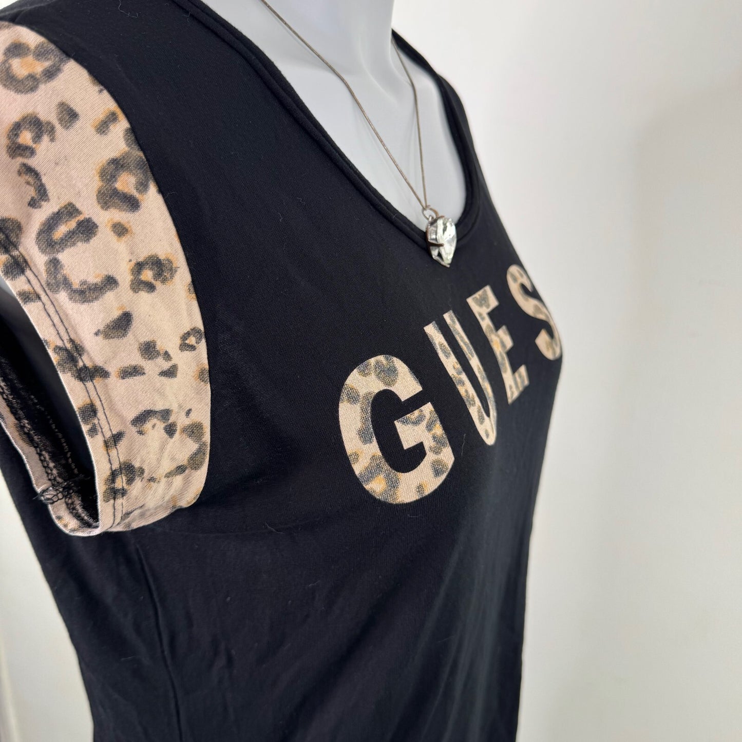 Y2K vintage Guess cap short sleeve top leopard logo spell out stretchy