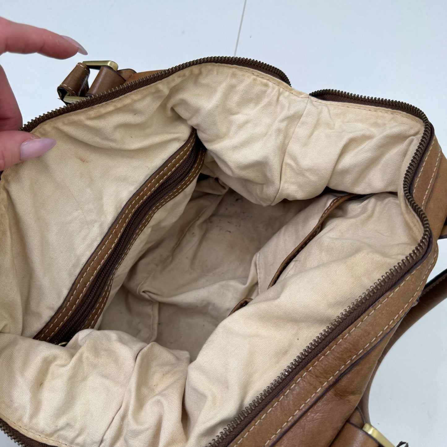 Y2K vintage handbag genuine leather faded worn brown medium contrast stitch