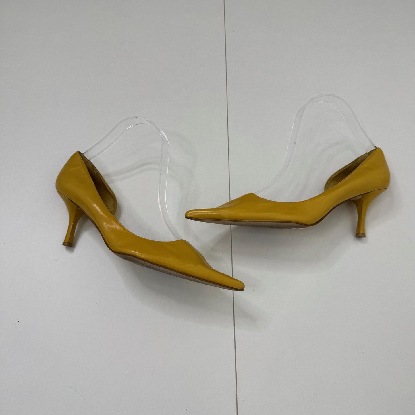 Y2K vintage genuine leather court heels pointed toe yellow stiletto