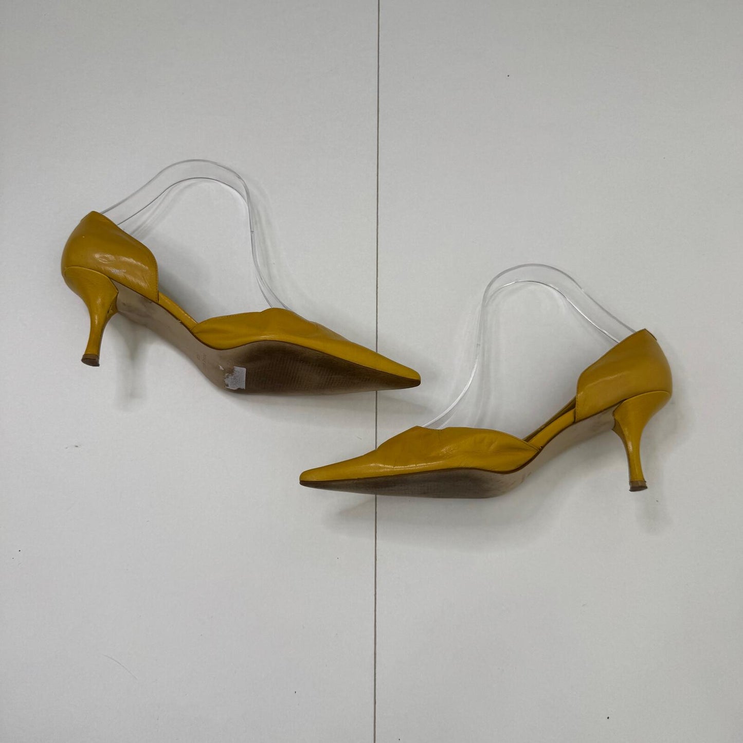 Y2K vintage genuine leather court heels pointed toe yellow stiletto