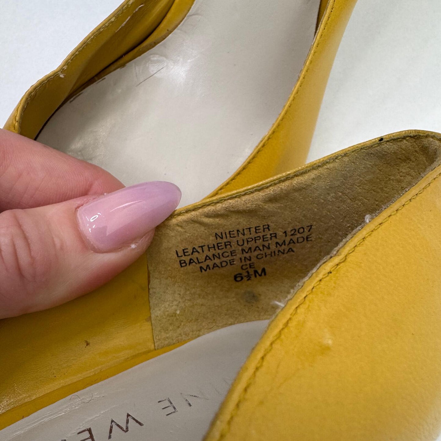 Y2K vintage genuine leather court heels pointed toe yellow stiletto