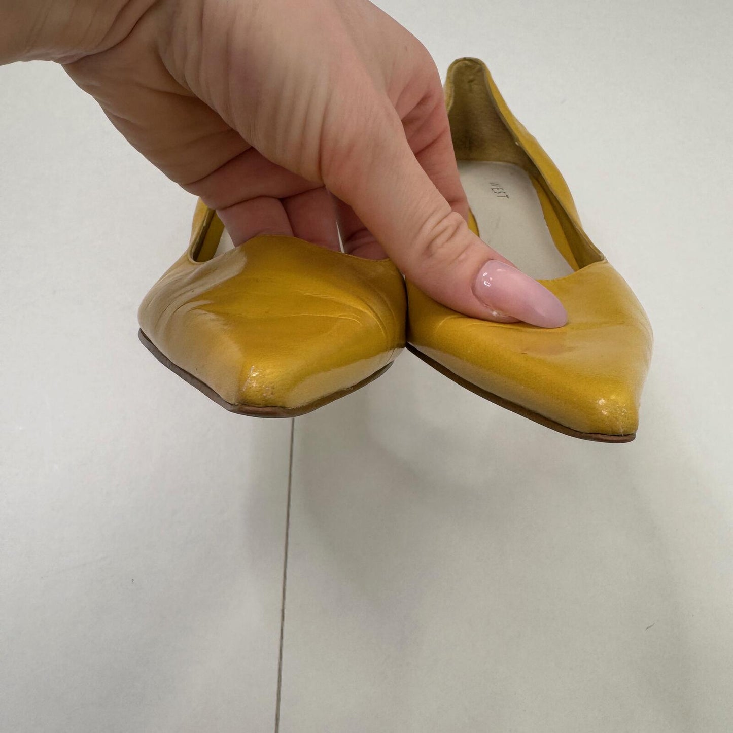 Y2K vintage genuine leather court heels pointed toe yellow stiletto