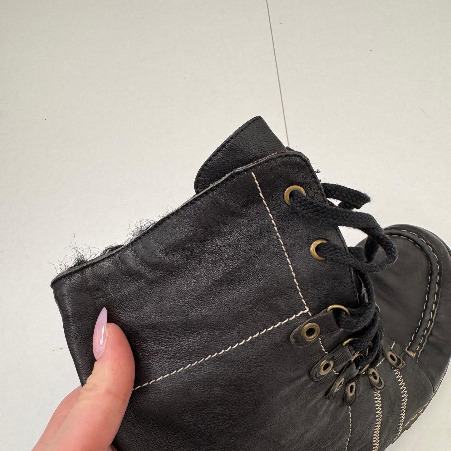 Y2K vintage boots genuine soft leather mid calf length contrast stitch lace up