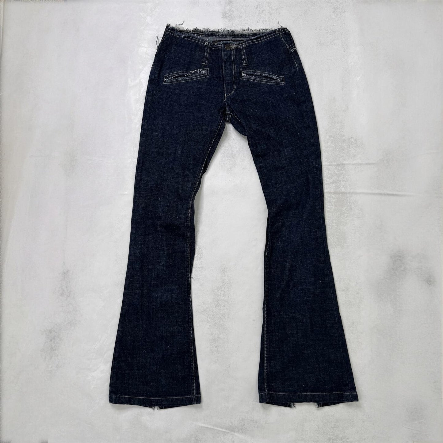 Y2K vintage low rise bootcut denim jeans zippers fraying hem dark blue wash