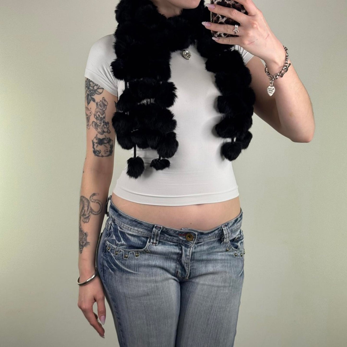 Y2K vintage genuine fur pom pom scarf black short length