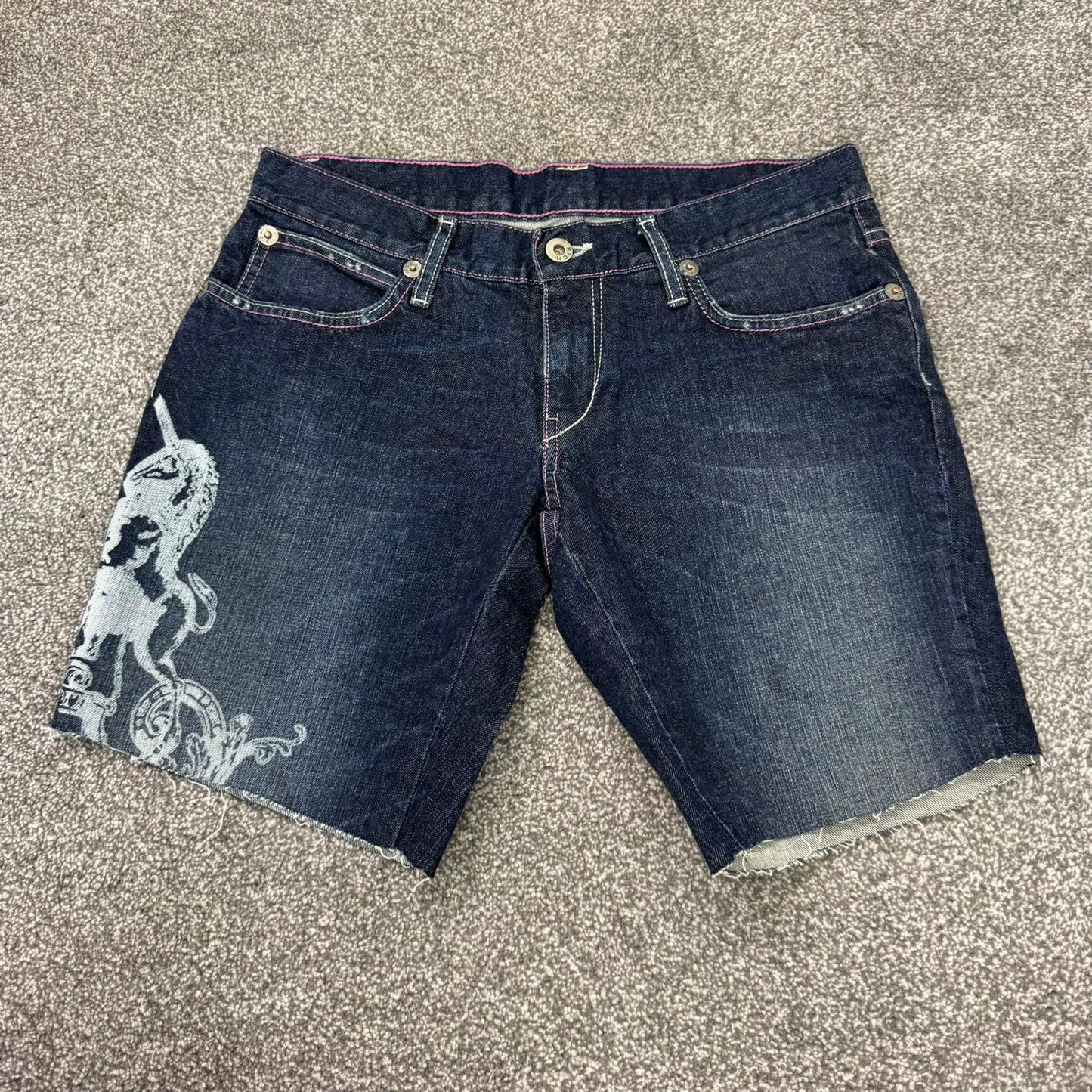 Y2K vintage low rise denim mini shorts turned up navy pink contrast stitching